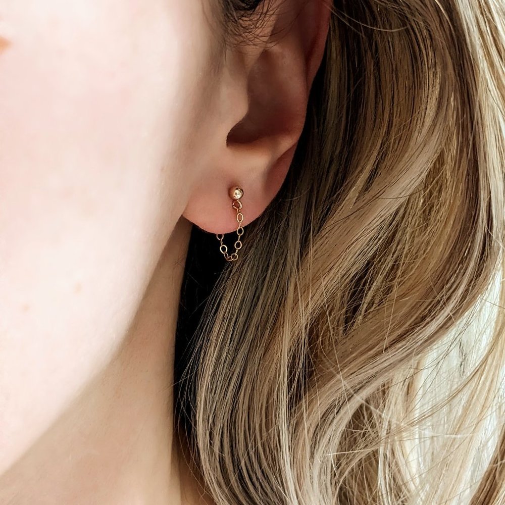 Devin Simple Chain Studs - Picture 3 of 3
